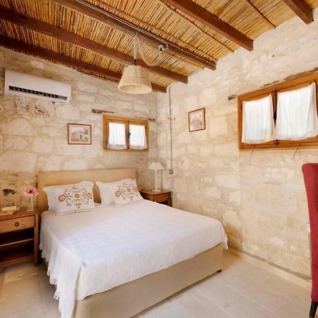 Cottage Houses Pentakomo Exterior photo